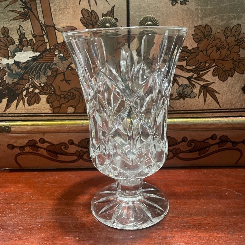 24% FULL LEAD CRYSTAL VASE BY BLOCK ~ HAND CRAFTED 6" TALL
